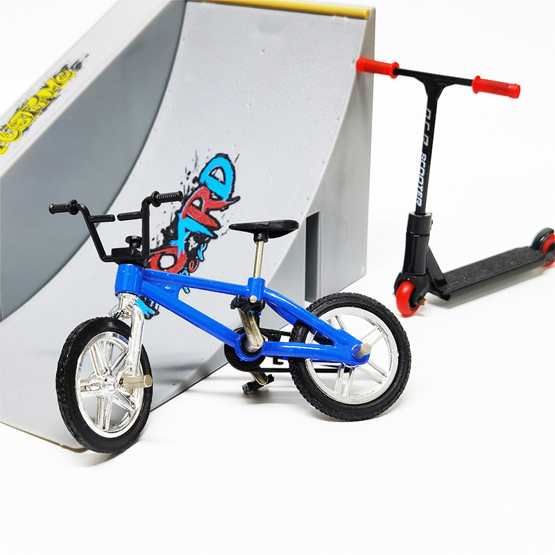 Finger Skatepark Ramp Set for BMX and Skateboard Toys