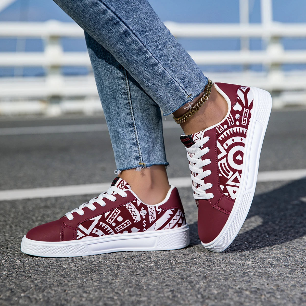 YRZL Women's Lightweight Skateboard Shoes