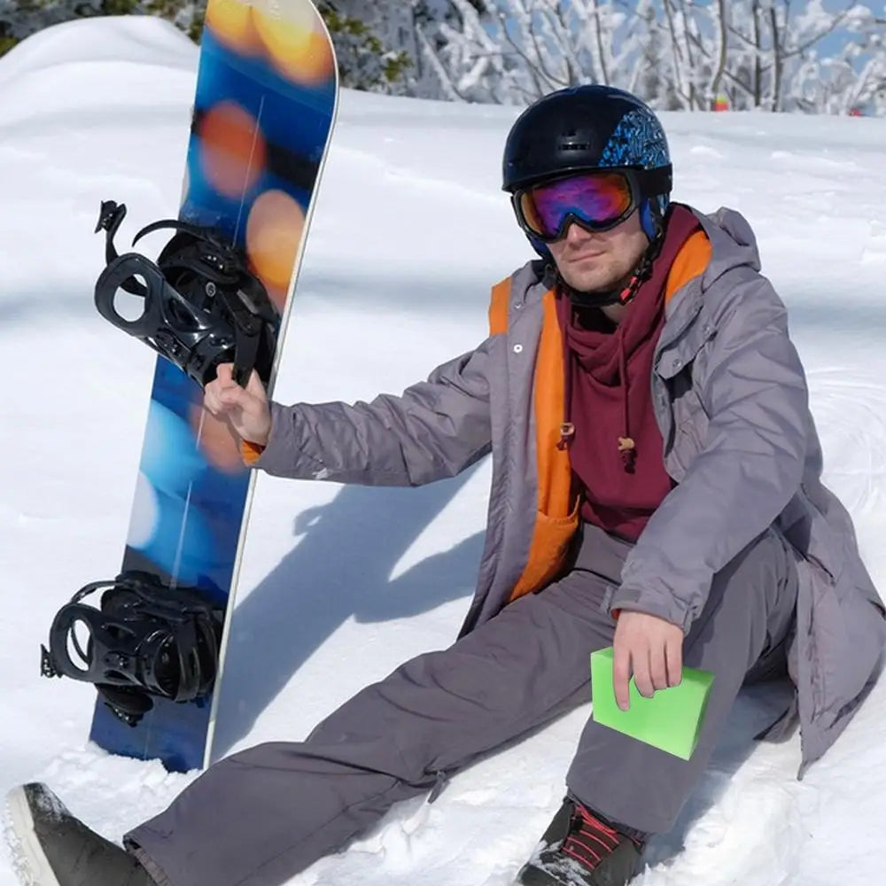All-Temperature Ski / Snowboard Wax to Reduce Friction and Increase Speed