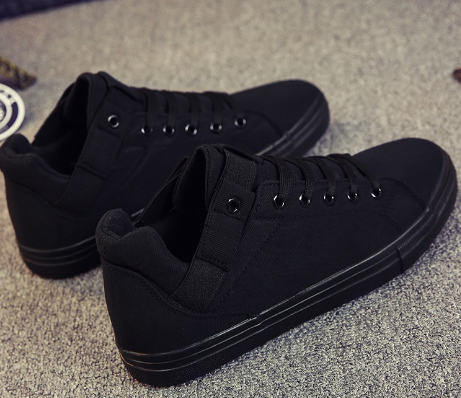 Casual Athletic Skate Shoes